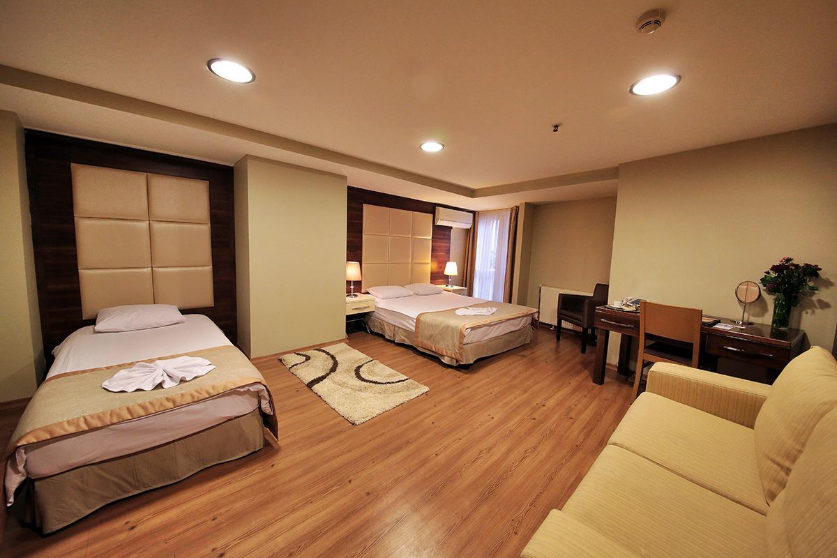 Derpa Hotel Istanboel Buitenkant foto