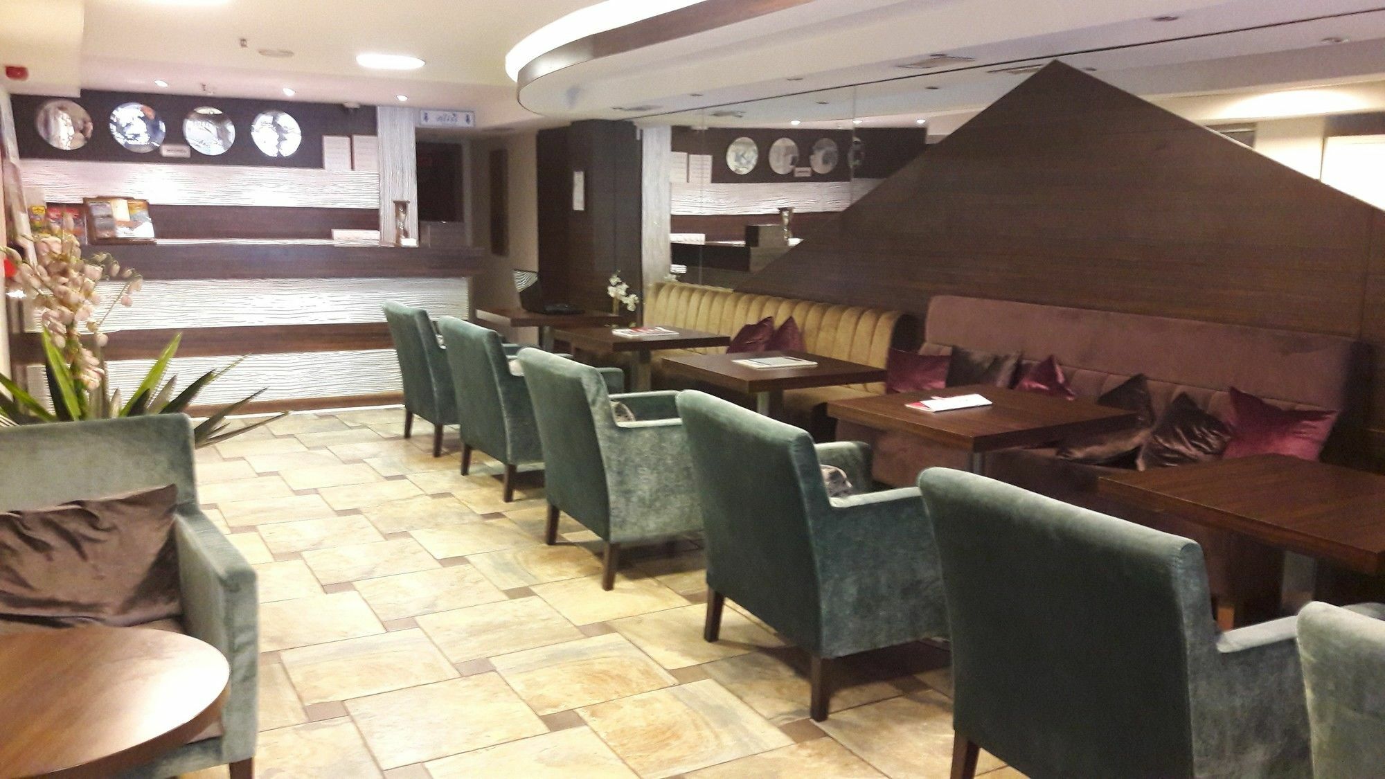 Derpa Hotel Istanboel Buitenkant foto